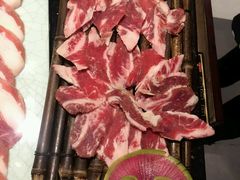 -猪啊牛呀羊啊铜盘烤肉(正大广场店)