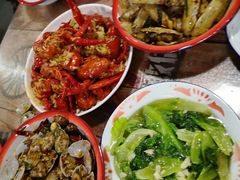 -冶建镜子·老南昌大排档·江西虾王(总店)