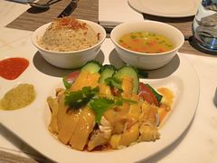 -深圳国际会展中心希尔顿酒店(前海华发冰雪世界店)