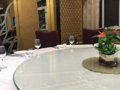 -快乐海鲜城(虎泉街店)