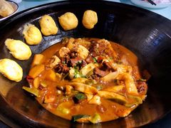 铁锅炖排骨-鱼窝棚柴火铁锅炖(富山屯店)