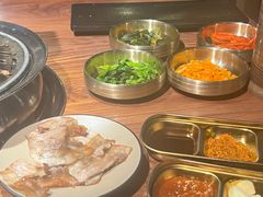 -九田家黑牛烤肉料理(新辰里亚运村店)