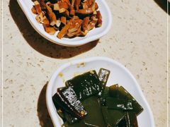 -铜锣湾·有麝自然香(重庆新天地店)