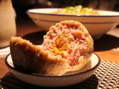 咸蛋黄狮子头-十面春风·江南面馆(崇宁路店)