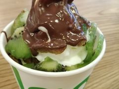 -同济大学本部学苑饮食广场