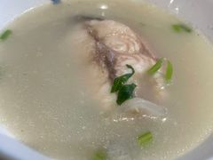 -咕嘟草帽鱼·牛奶一样的鲜鱼汤(天鹅湖万达广场店)