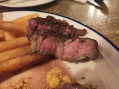 -羽深肉铺 Steak & Wine