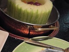 -得意咚瓜·顺德鱼生·冬瓜火锅(深圳首店)