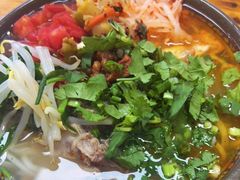 -巍山𤆵肉饵丝