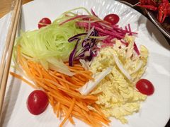 -琥珀老六龙虾(四里河店)