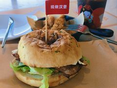 -必胜客(巴沟店)