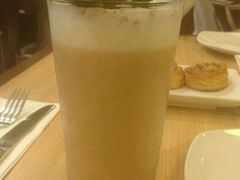 -必胜客(WOW中心城店)