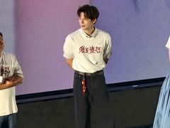 -上海世纪汇广场