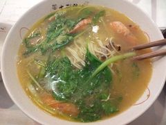 大虾汤面-十面欢腾·海鲜面·台式Bistro(长乐路店)