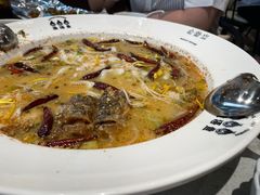 -渔语鱼新川菜Bistro(万象天地店)