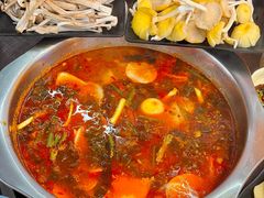 -大理.老字号渝记酸萝卜乌鱼(古城总店)