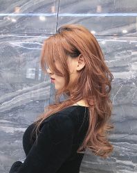 -银星女王公园发型艺术沙龙
