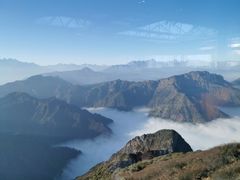 -牛背山