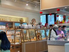 -Dough&Joe团憩(瑞虹天地月亮湾店)