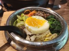 -明洞阿姨·韩式酱蟹烤肉·创意料理(三元桥店)