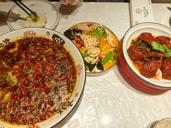 -辣小妮de川菜馆(红旗Mall店)