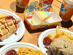 -蓝精灵乐园·世茂精灵之城主题乐园