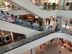 -杭州湖滨银泰in77