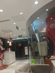 -悦指间美甲美睫