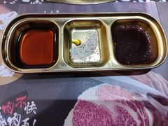 -黑牛の場烤肉(摩天活力城店)