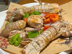 -大家发海鲜城夜排档(华山中路店)