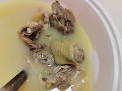 -煲王粤菜餐厅(中侨中心店)