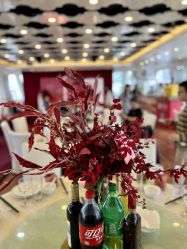 点击看大图 -Doris一站式游轮婚礼船东直营店(外滩店)