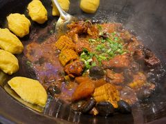 -鱼窝棚柴火铁锅炖(富山屯店)