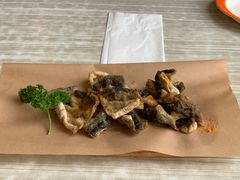 -必胜客(证大大拇指店)