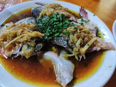 深海剁椒鱼头-温州一家人美食(西木头市店)