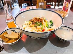 -弓家大队老碗面(高新咖啡街区店)