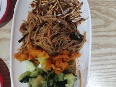 -壹品剁椒猪脚饭(蔡家中央大街店)