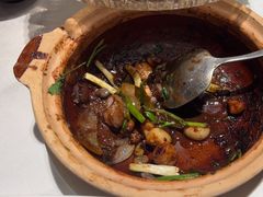 -八府香鸭·啫啫煲(华山路店)