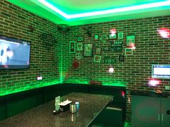 -冰城小镇音乐串吧·聚会餐厅(百子湾店)