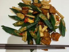 -上座云间·青年赣菜(绿茵店)