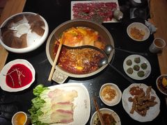 -潘小辣鲜肉老火锅