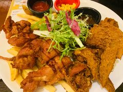 炸鸡拼盘-机器人火炉披萨(爱琴海店)