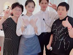 -京彩臻品火锅