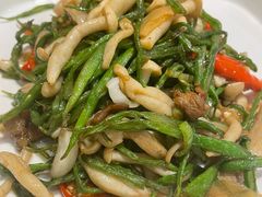 -孙家外婆•长春地标美食新名片(吾悦广场店)