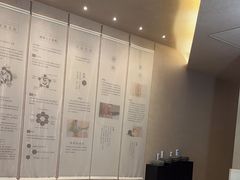 -灸春堂·艾灸·痛症·整脊连锁(之江银泰店)