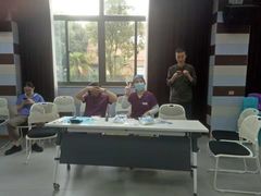 -岳辰齿科(浦东长泰店)