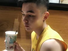 -茶颜悦色(岳麓山顶店)