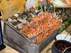-大中华希尔顿酒店-念自助餐·嗨啤·小龙虾