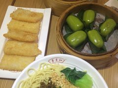 -蓉李记成都名小吃(武汉菱角湖万达店)