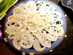 -三个四川人火锅(华联商厦店)